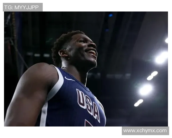 森林狼队的核心球员爱德华兹对迈克·康利的回归有何评价？